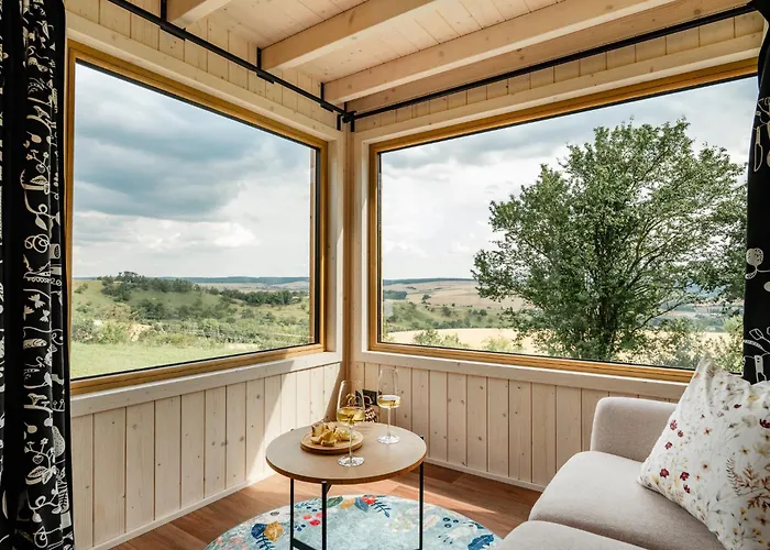 Jaktstuga Glamping Meze