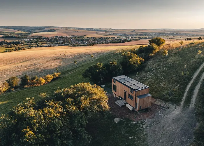 Glamping Meze Jaktstuga *